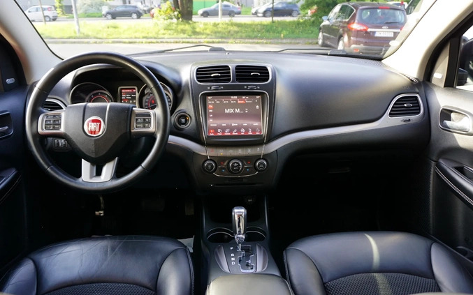 Fiat Freemont cena 57900 przebieg: 144000, rok produkcji 2015 z Mysłowice małe 667